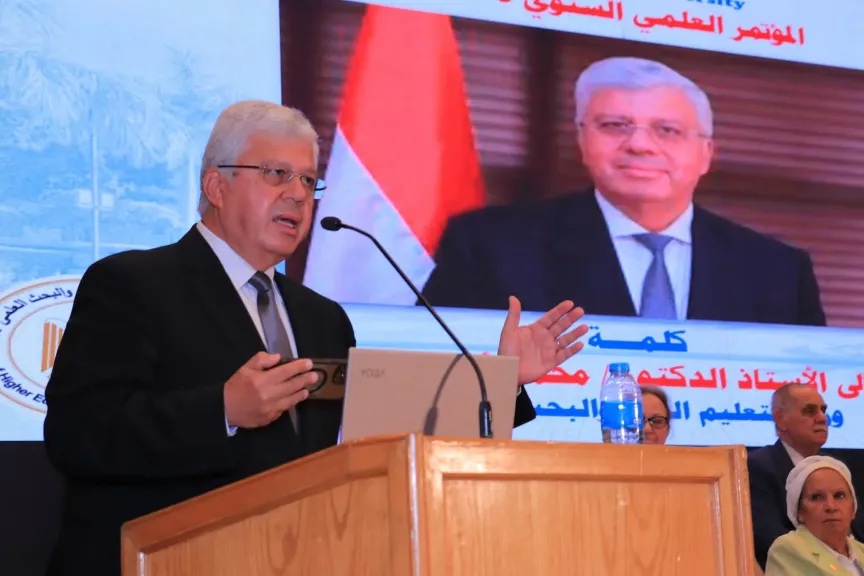 وزير التعليم العالي يفتتح فعاليات المؤتمر العلمي السنوي لكلية الهندسة بجامعة عين شمس