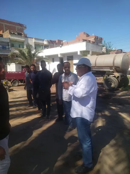 محافظ الدقهلية في جولة مفاجئة بمحطة مياه الشرب بدميرة ويقرر نقل مدير المحطة للعمل موظفا فنيا بمحطة مياه الجمالية