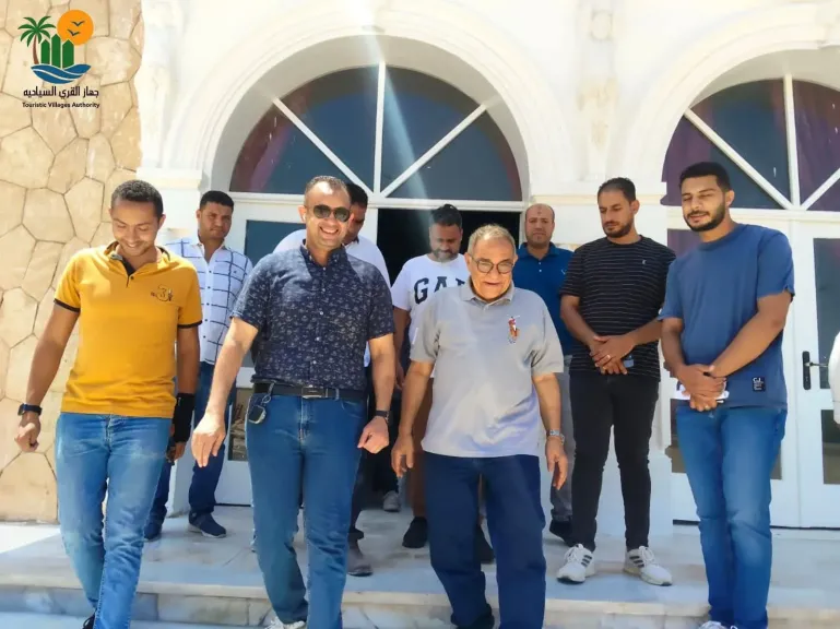 رئيس جهاز القرى السياحية يتفقد الأعمال الأخيرة بالمسرح الرومانى تمهيداً لافتتاحه أمام الجمهور