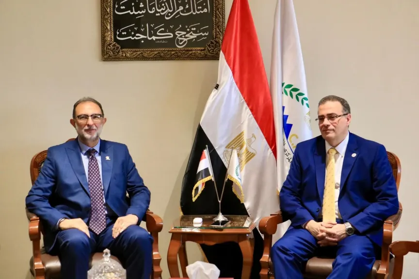 رئيس ”التنظيم والإدارة” يستقبل رئيس ”سلامة الغذاء” لبحث سبل التعاون المشترك