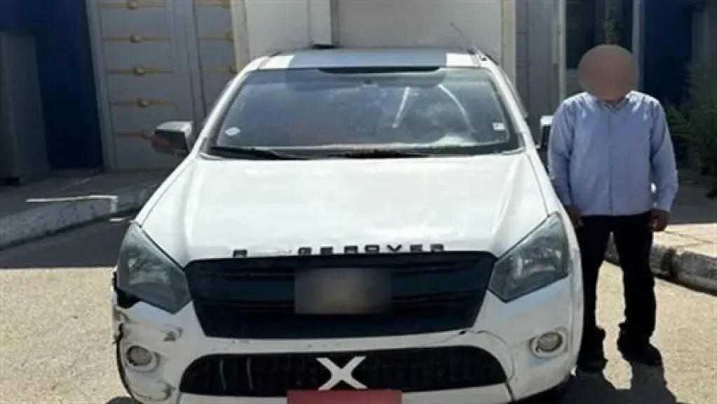 الداخلية تضبط قائد سيارة ربع نقل قام بالسير عكس الاتجاه والاصطدام بسيارة أحد المواطنين