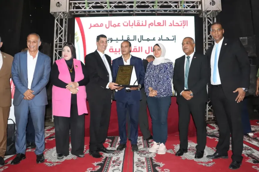 جانب من المتابعة 