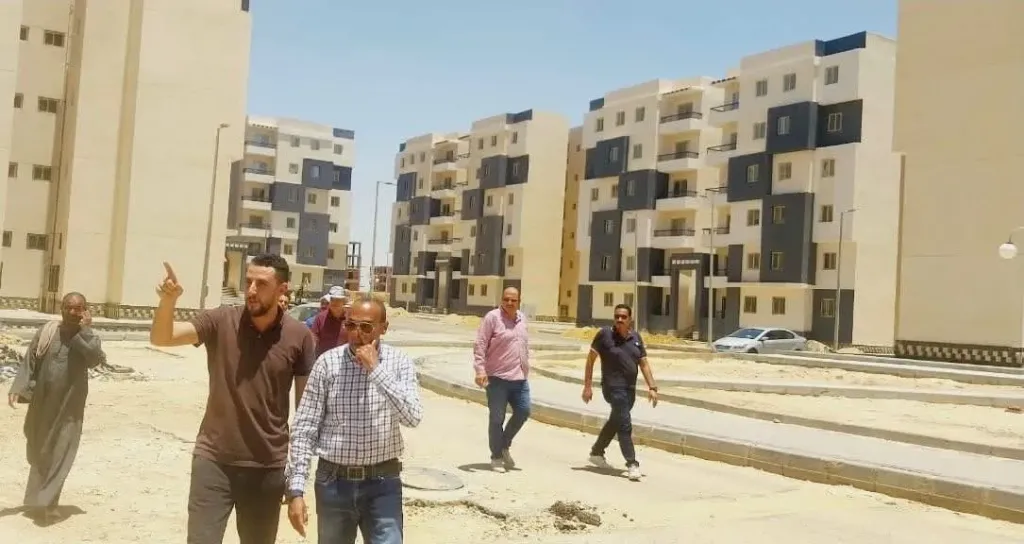 وزير الإسكان يتابع سير العمل بالمشروعات السكنية بمدن بدر ودمياط وبني سويف وأكتوبر الجديدة