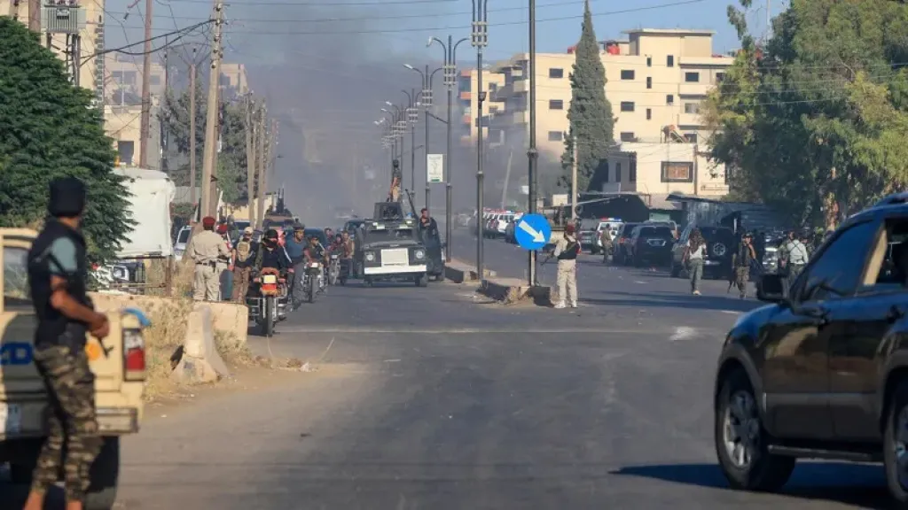 الدفاع السورية: هجوم من مجموعات خارجة عن القانون على قوات الجيش والأمن في السويداء