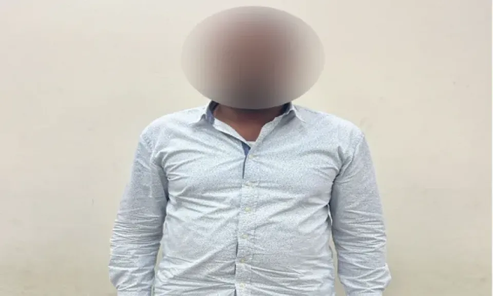 حقيقة فيديو ادعاء مواطن تحرير مخالفة مرورية له دون وجه حق