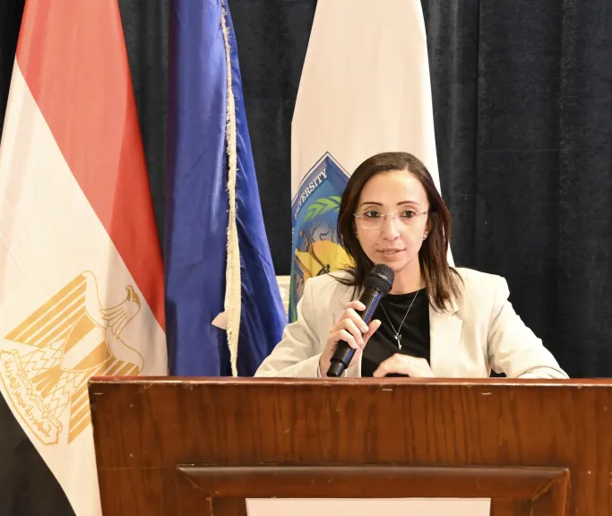 الدكتوره جاكلين عازر محافظ البحيرة 