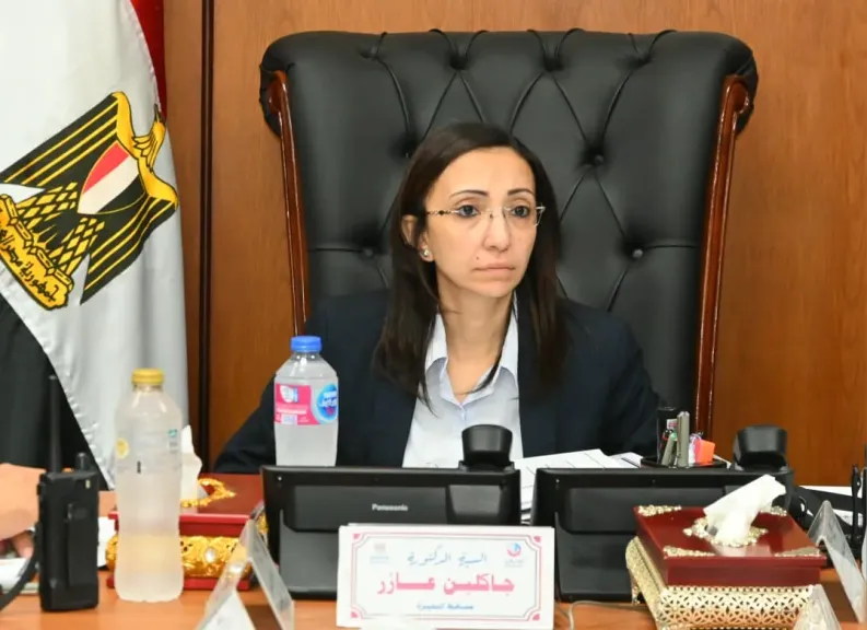 الدكتوره جاكلين عازر محافظ البحيرة 