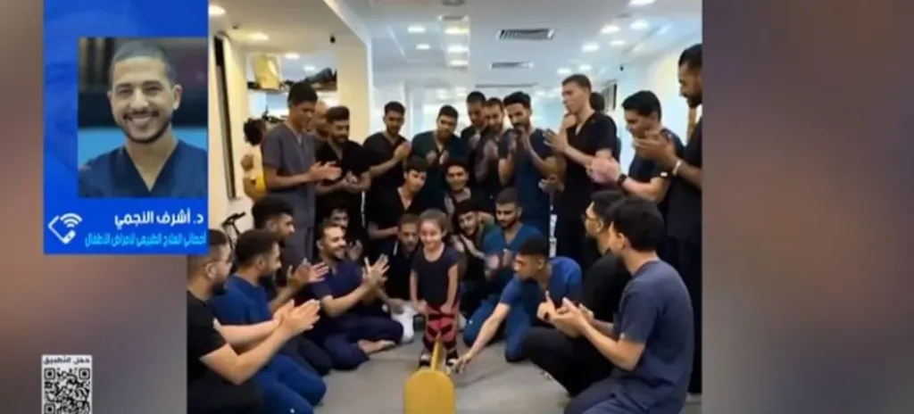 بعد سنوات من المعاناة.. الطفلة «ليليا» تتغلب على الشلل وتخطو أولى خطواتها بفضل جهود فريق طبي مصري
