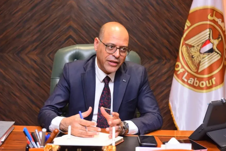 وزير العمل: صرف نحو 3 ملايين جنيه لرعاية 374 عاملًا غير منتظم في 25 محافظة خلال شهر