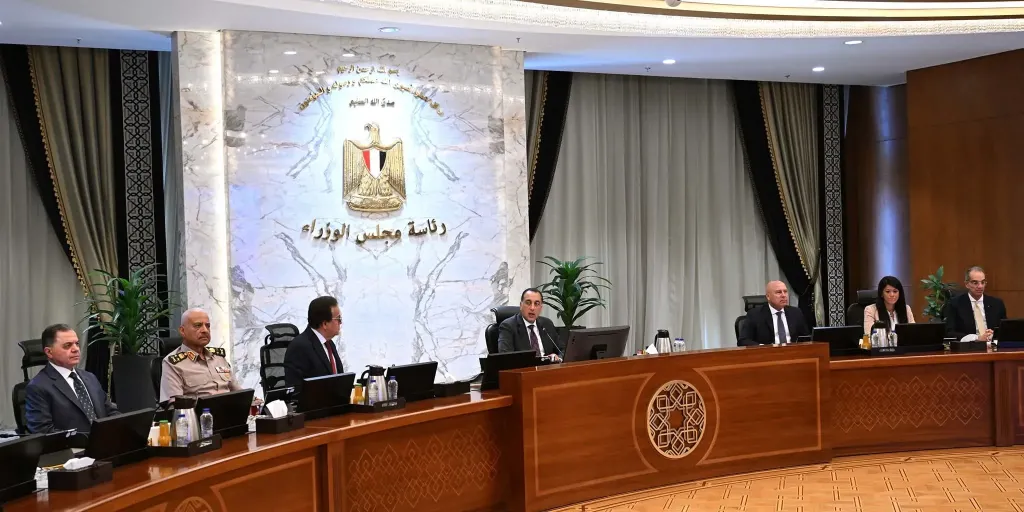 رئيس الوزراء يعلن موافقة الرئيس السيسي على تحديد موعد افتتاح المتحف المصري الكبير