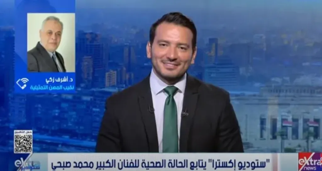 أشرف زكي نقيب المهن التمثيلية: محمد صبحي خرج من العناية المركزة وحالته مستقرة