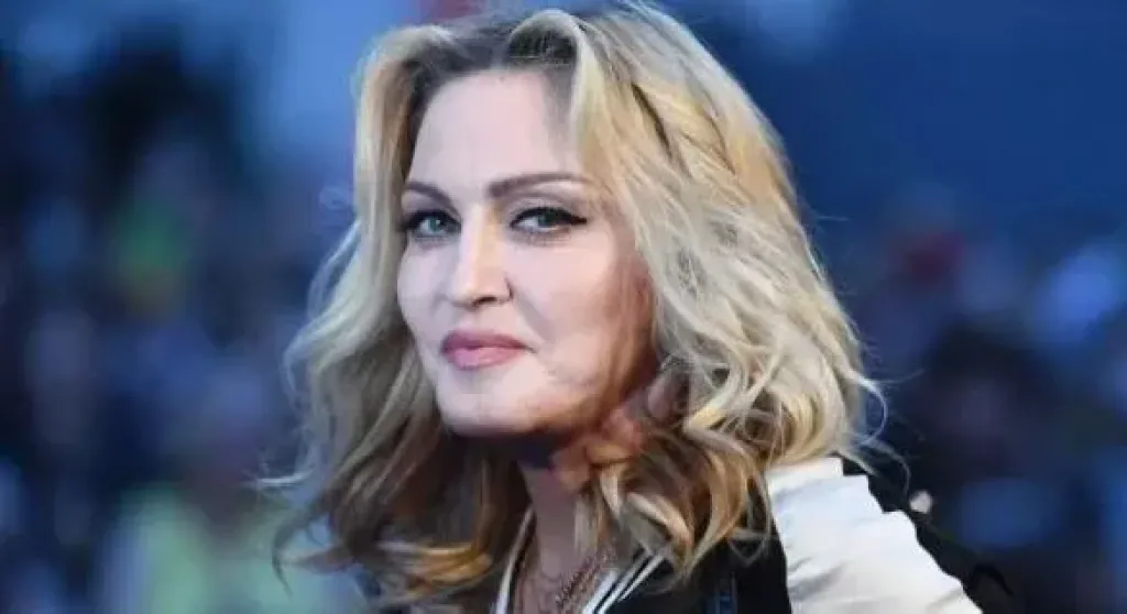 مادونا تدعو بابا الفاتيكان لزيارة غزة: ”اجلب النور للأطفال قبل فوات الأوان”