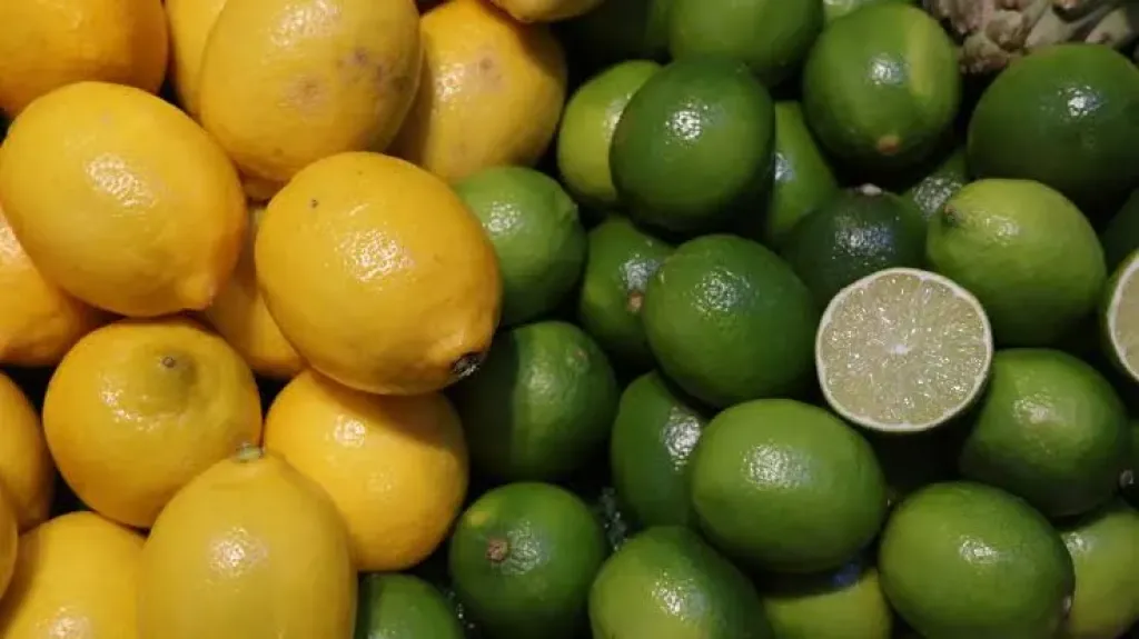 أسعار الخضار والفاكهة اليوم