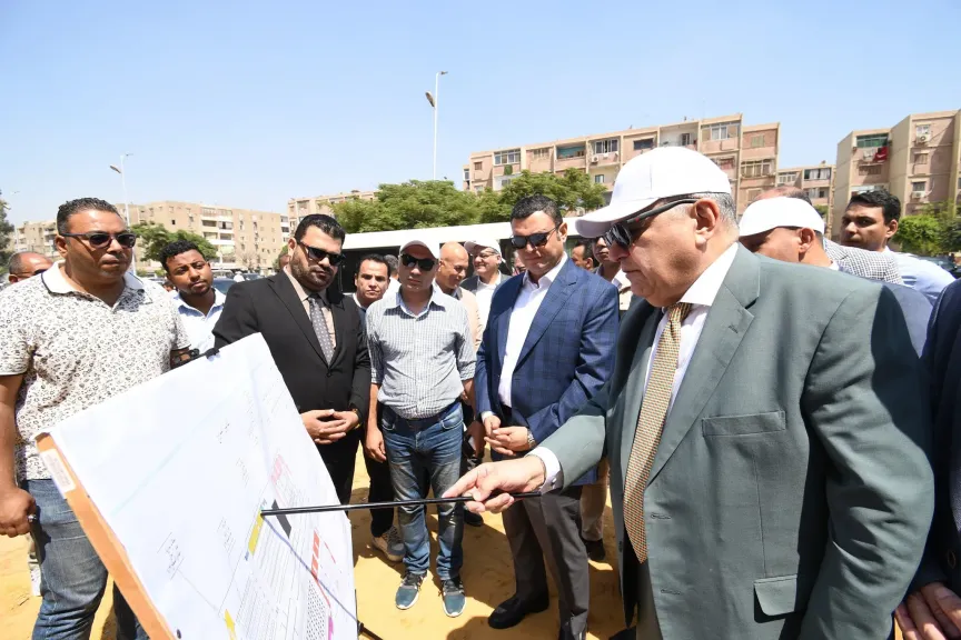 جولة تفقدية لوزير الاسكان 