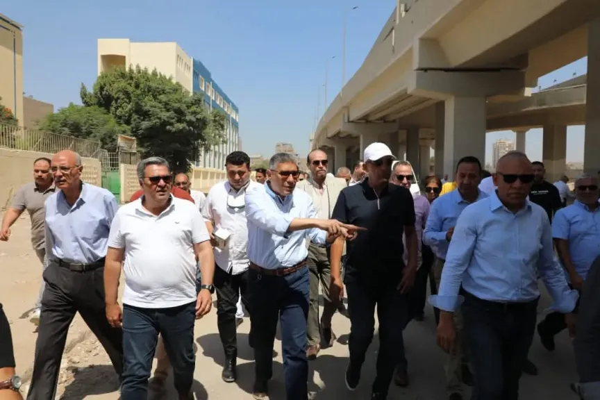 جولة المحافظ 