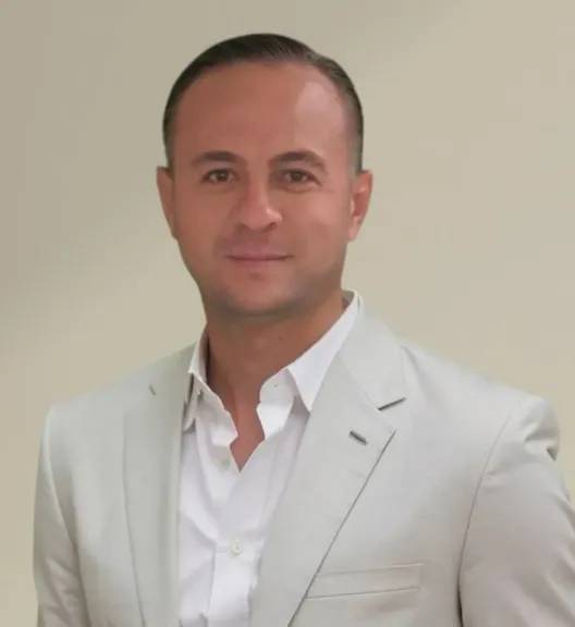 شحاتة زكريا