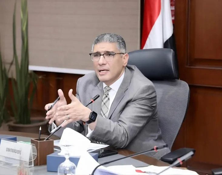 النجار 