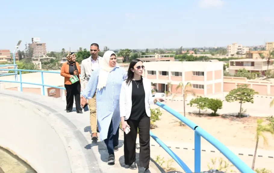 جانب من المتابعة 