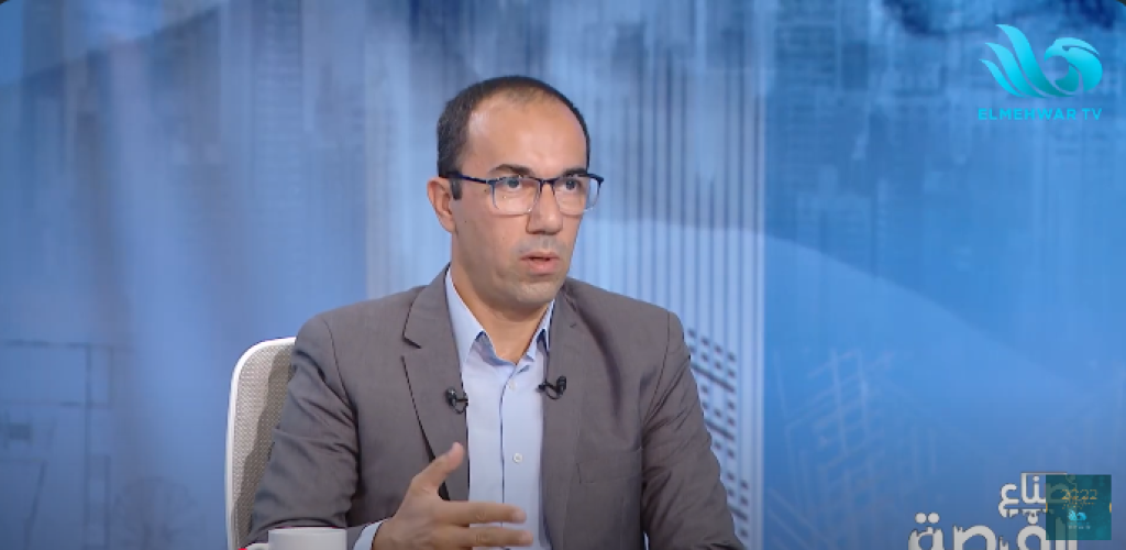 المهندس أيمن عزام، خبير الطاقة الشمسية