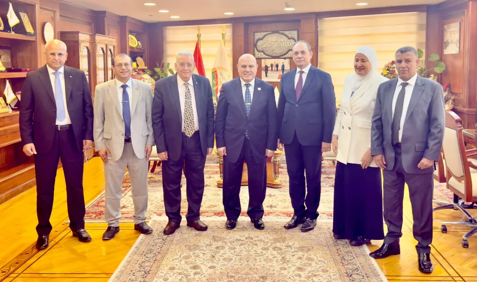 رئيس هيئة النيابة الإدارية 