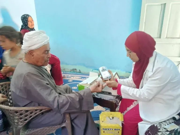  حملة «100 يوم صحة»  بالمنيا
