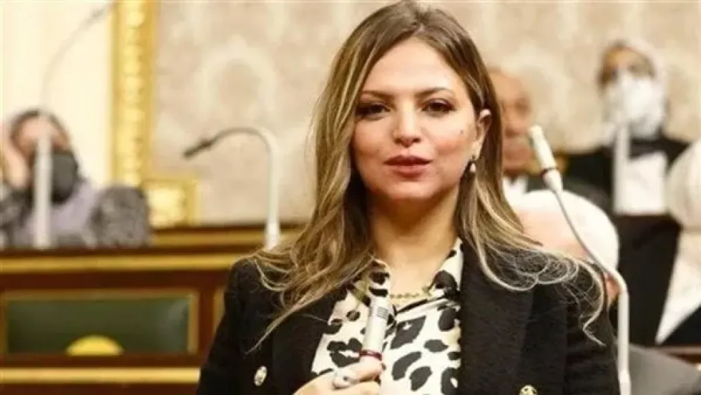 مى رشدى
