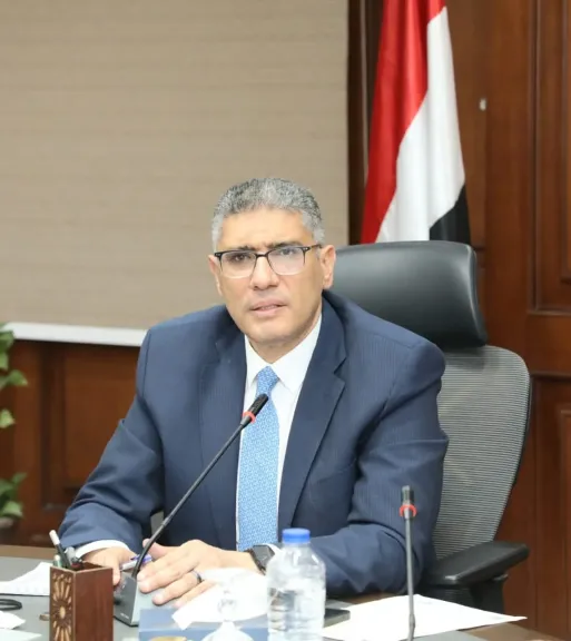 النجار 