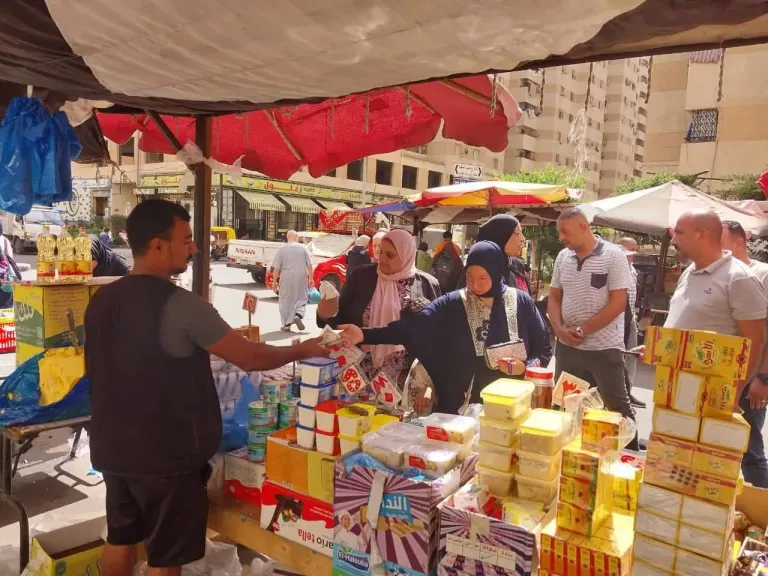 أسواق اليوم الواحد 