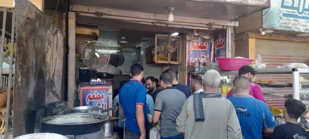 حملة مكبرة للجنة تراخيص المحال 