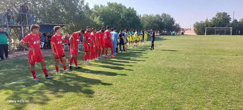أثناء نزول الفريقين 