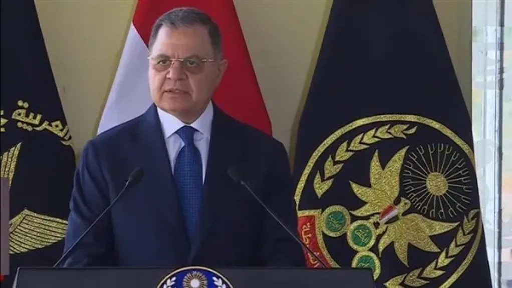 وزير الداخلية اللواء محمود توفيق 