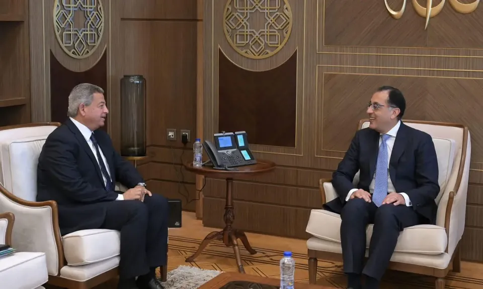 رئيس الوزراء ورئيس المجلس الأعلى لتنظيم الإعلام 
