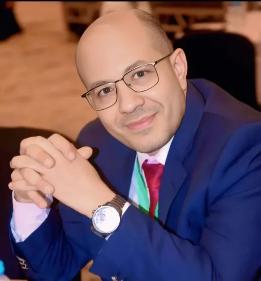 عاطف البطل يكتب: الْعَلْمانيّةُ.. الصوت والصدى