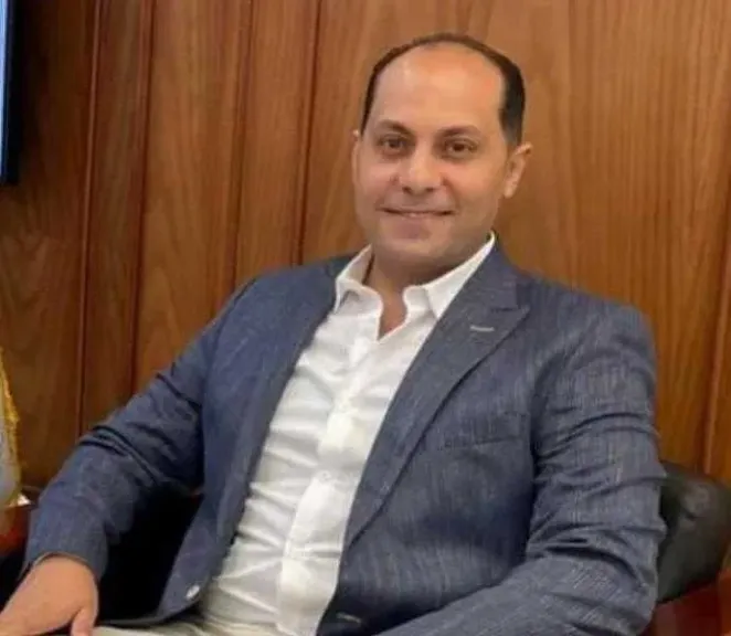 عماد كرم، الباحث الاقتصادي