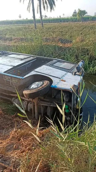   انقلاب أتوبيس أطفال بملوي دون إصابات