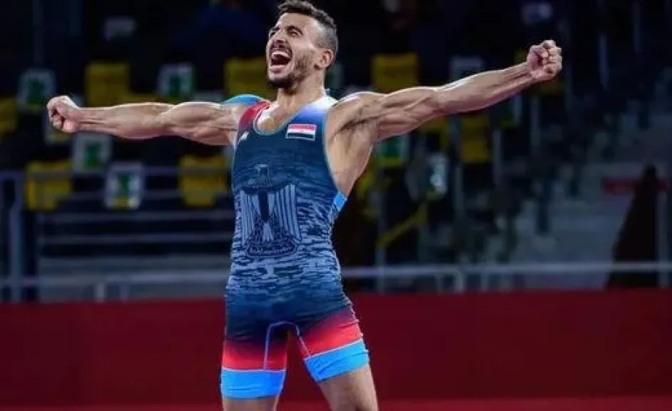 محمد كيشو بطل المصارعة