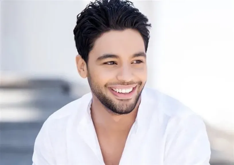 الفنان أحمد جمال