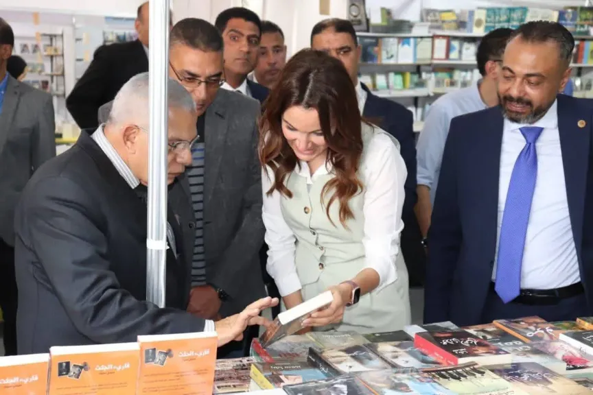 معرض الشيخ زايد للكتاب 