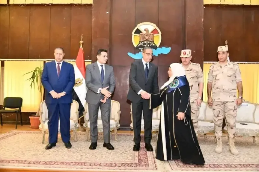 تكريم اسر الشهداء من الفيوم