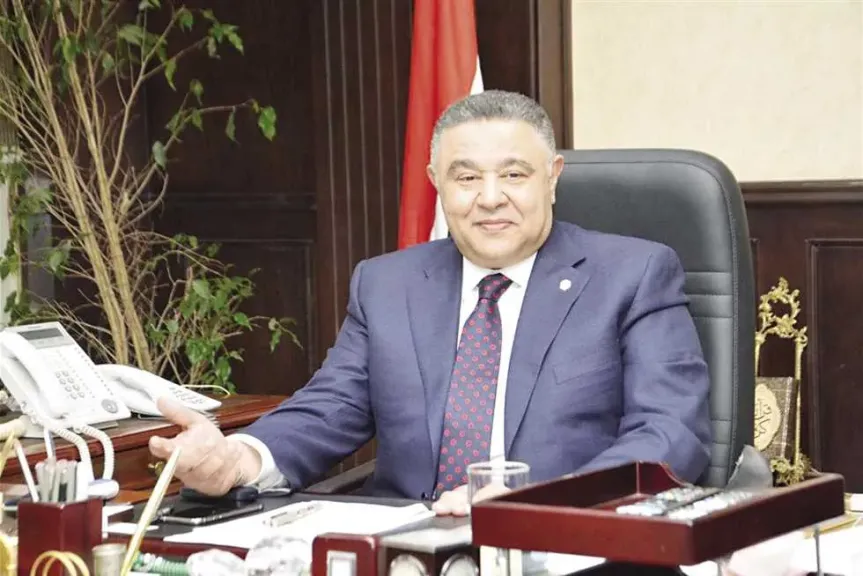 اللواء عمرو حنفي محافظ البحر الأحمر