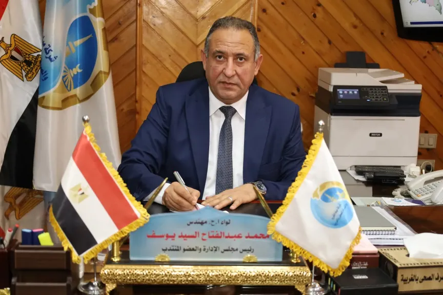 رئيس شركة مياه الشرب  بمحافظة الغربية