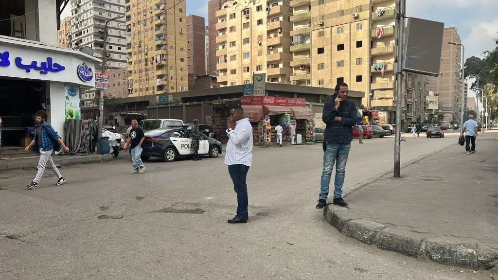 جانب من الصور 