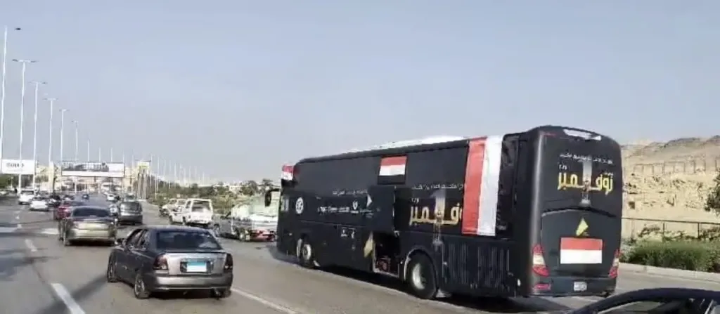 الحافلات