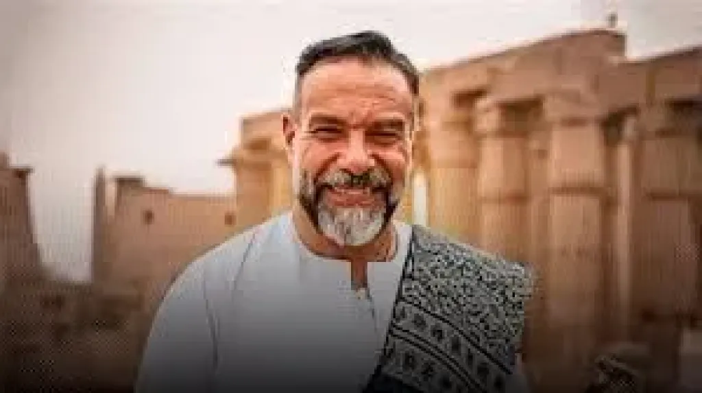 الدكتور محمد خميس، الباحث الأثري