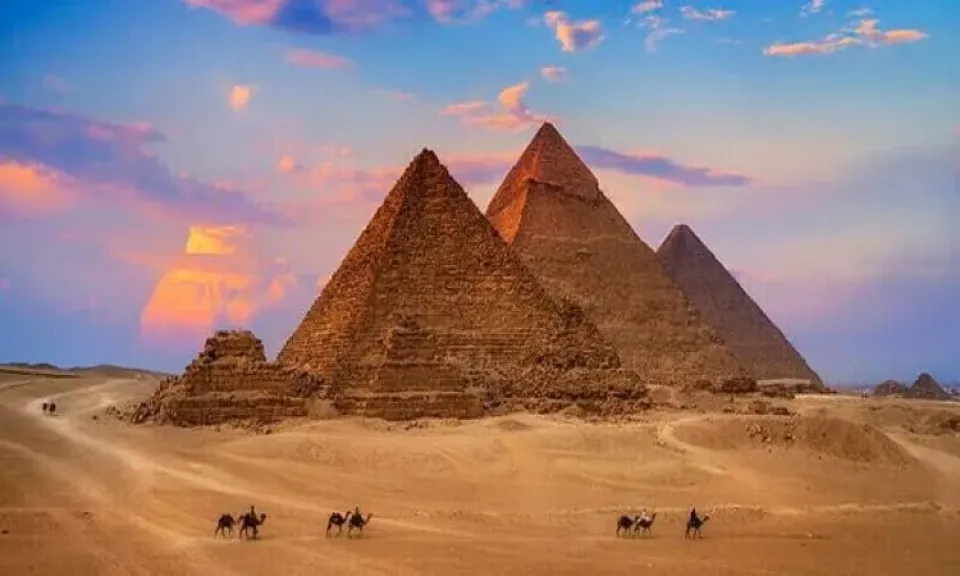 الأهرامات