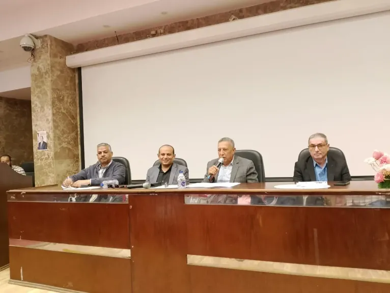 جانب من المتابعة 