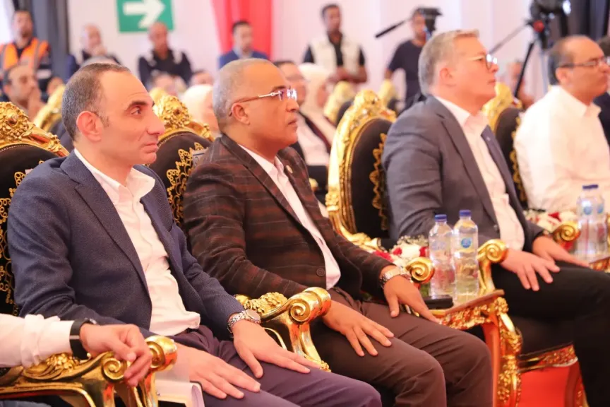 جانب من المتابعة 