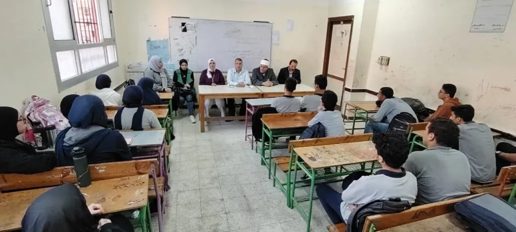 جانب من المتابعة 