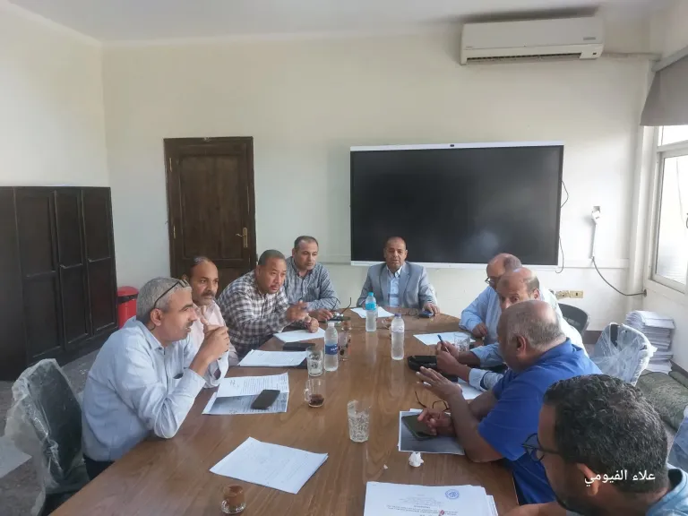 اجتماع لبحث ربط محطة ملوي الجديدة