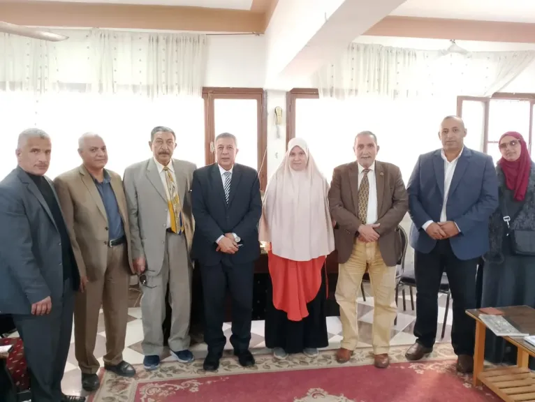 جانب من المتابعة 